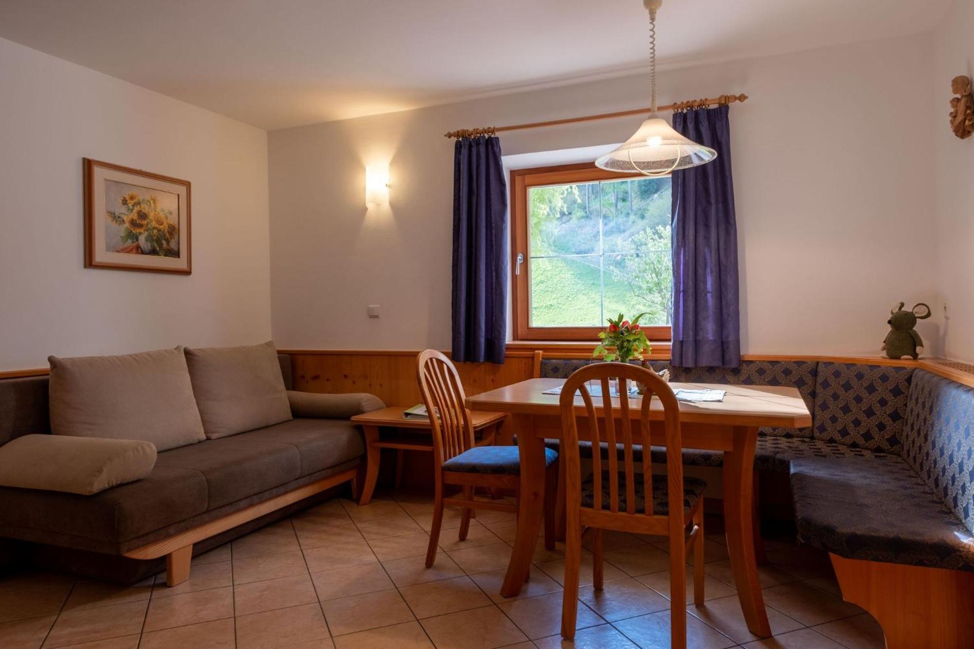 Planitzhof Villa Кастелрото Екстериор снимка