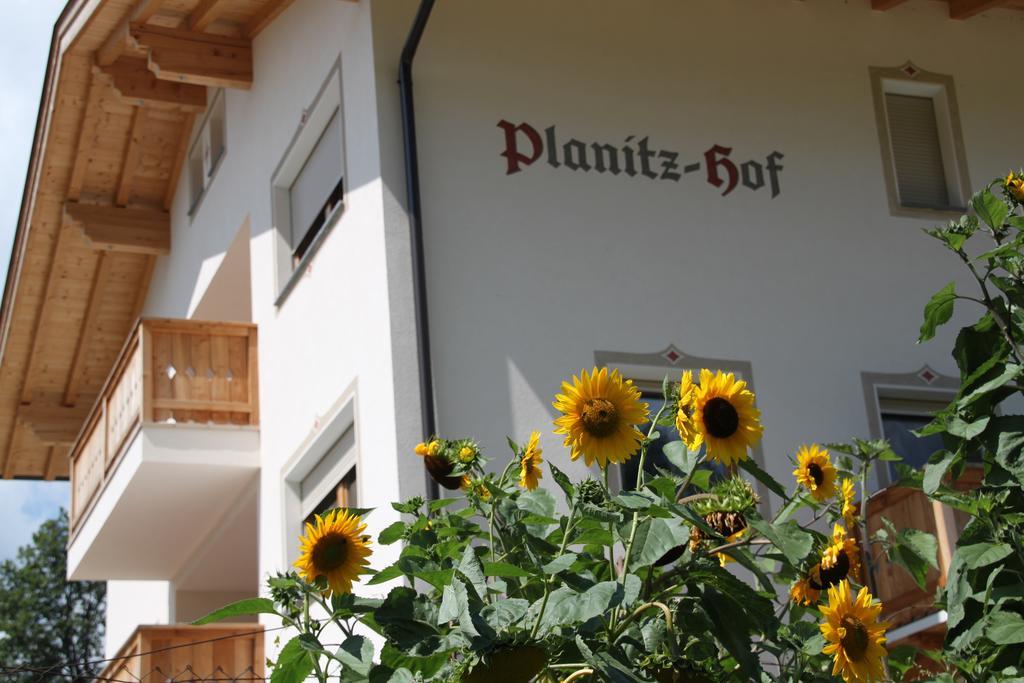 Planitzhof Villa Кастелрото Екстериор снимка
